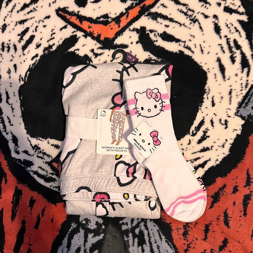 hello kitty pants /socks bundle